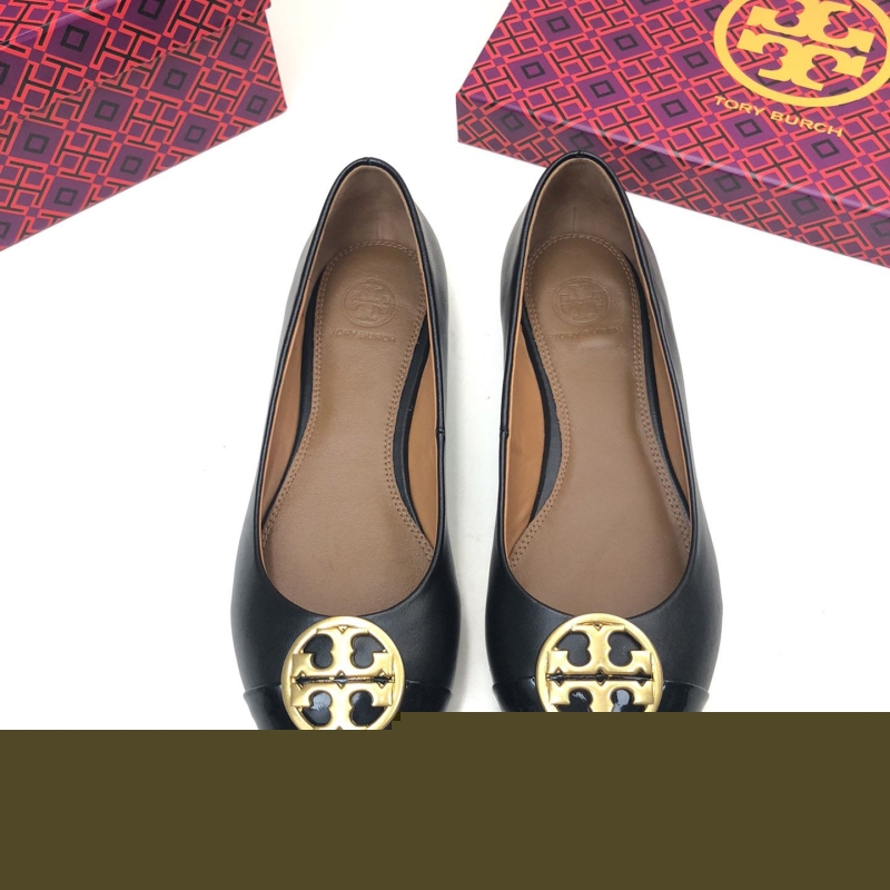 Other flat shoes